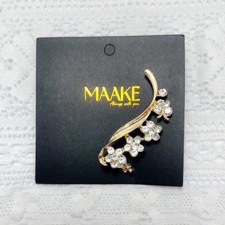 BRINCO ÚNICO EARCUFF DOURADO COM FLORES E ZIRCÔNIAS MAAKE